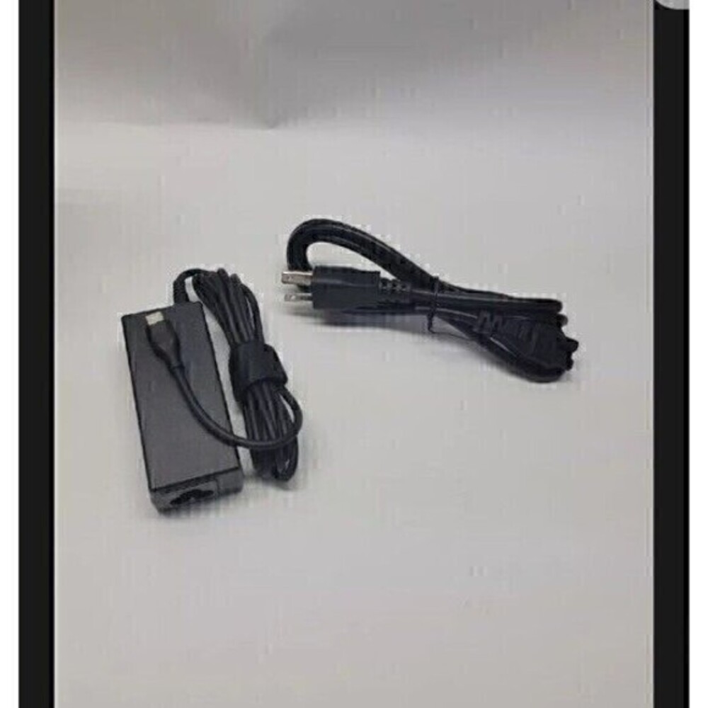 New In Box: USB Type-C Professional Laptop Charger QBOH65 for Dell or Mac Laptop